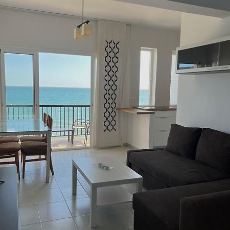 מאלגה Sea View Apartment / A Primera Linea De Playa מראה חיצוני תמונה