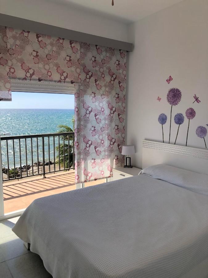 מאלגה Sea View Apartment / A Primera Linea De Playa מראה חיצוני תמונה