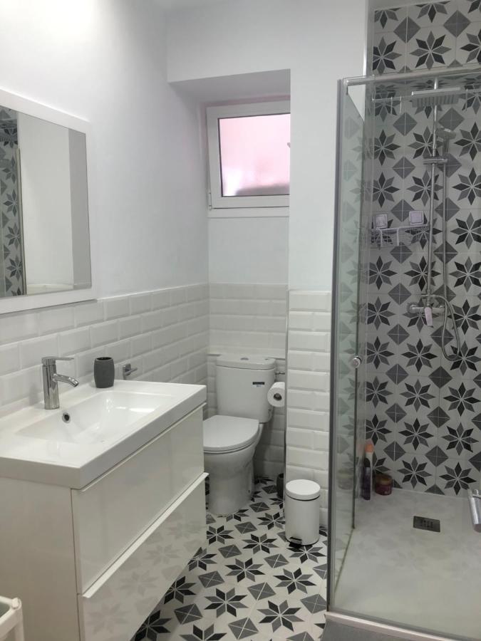 מאלגה Sea View Apartment / A Primera Linea De Playa מראה חיצוני תמונה